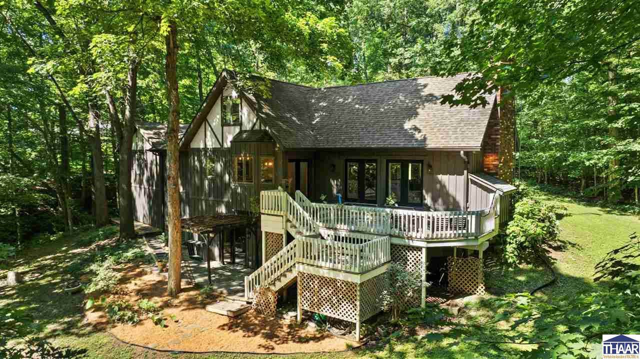 200 West Sweetbriar Woods, West Terre Haute, IN 47885