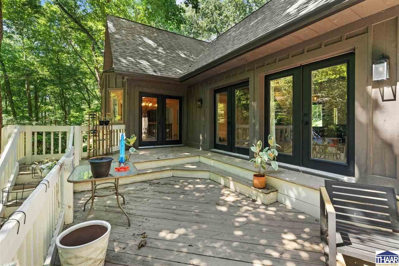 200 West Sweetbriar Woods, West Terre Haute, IN 47885