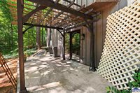 200 West Sweetbriar Woods, West Terre Haute, IN 47885