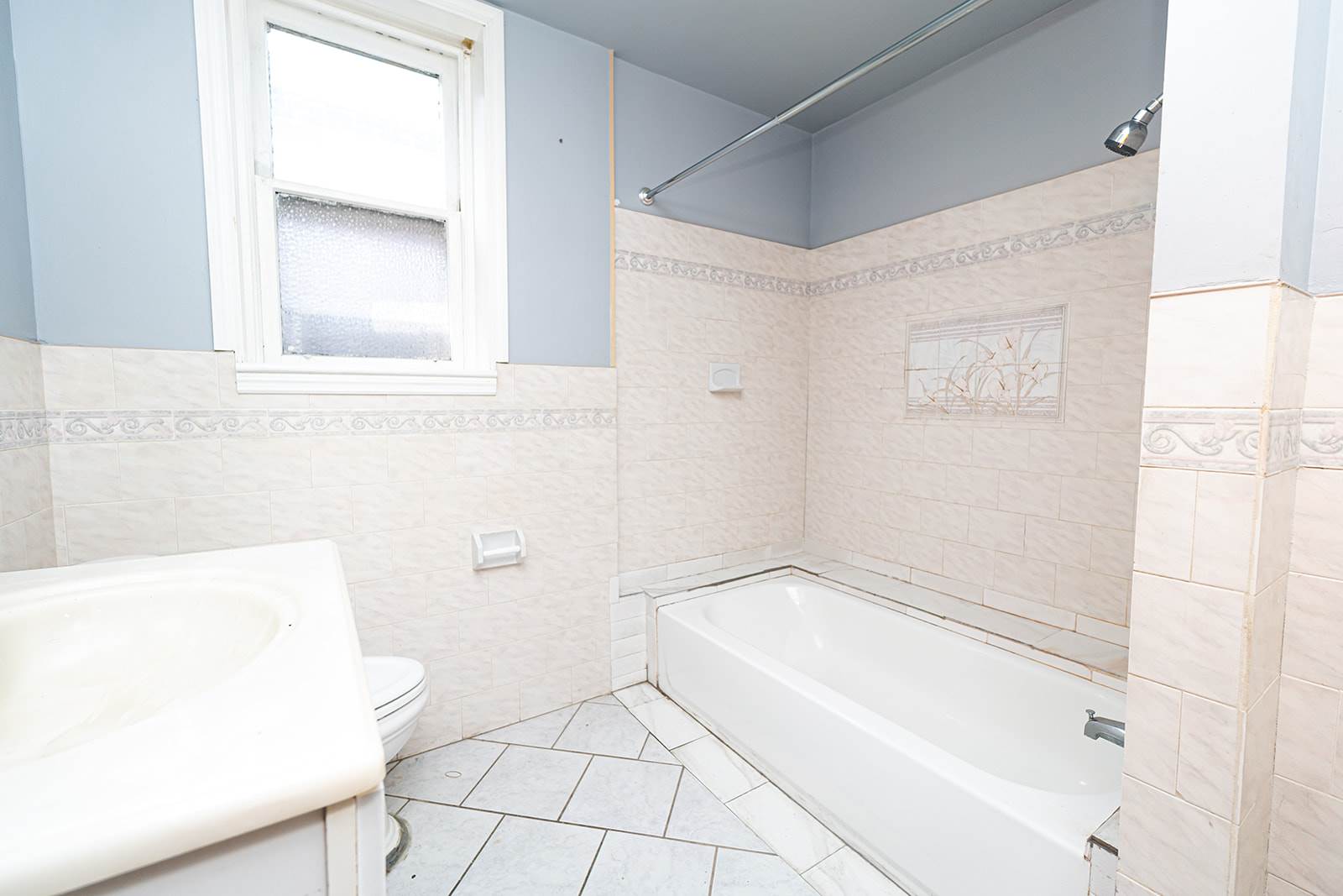 4646 N 11th Street, Philadelphia, PA 19140
