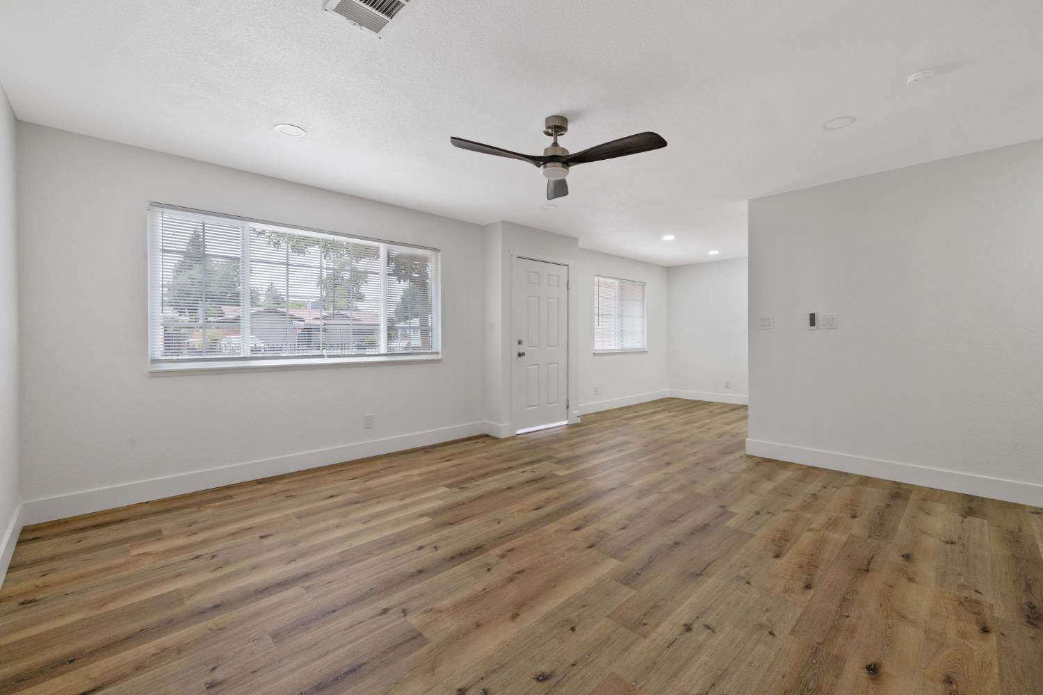 4222 West Victor Avenue, Visalia, CA 93277