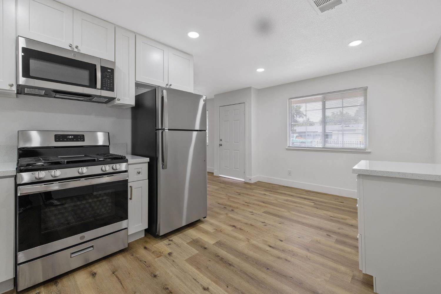 4222 West Victor Avenue, Visalia, CA 93277