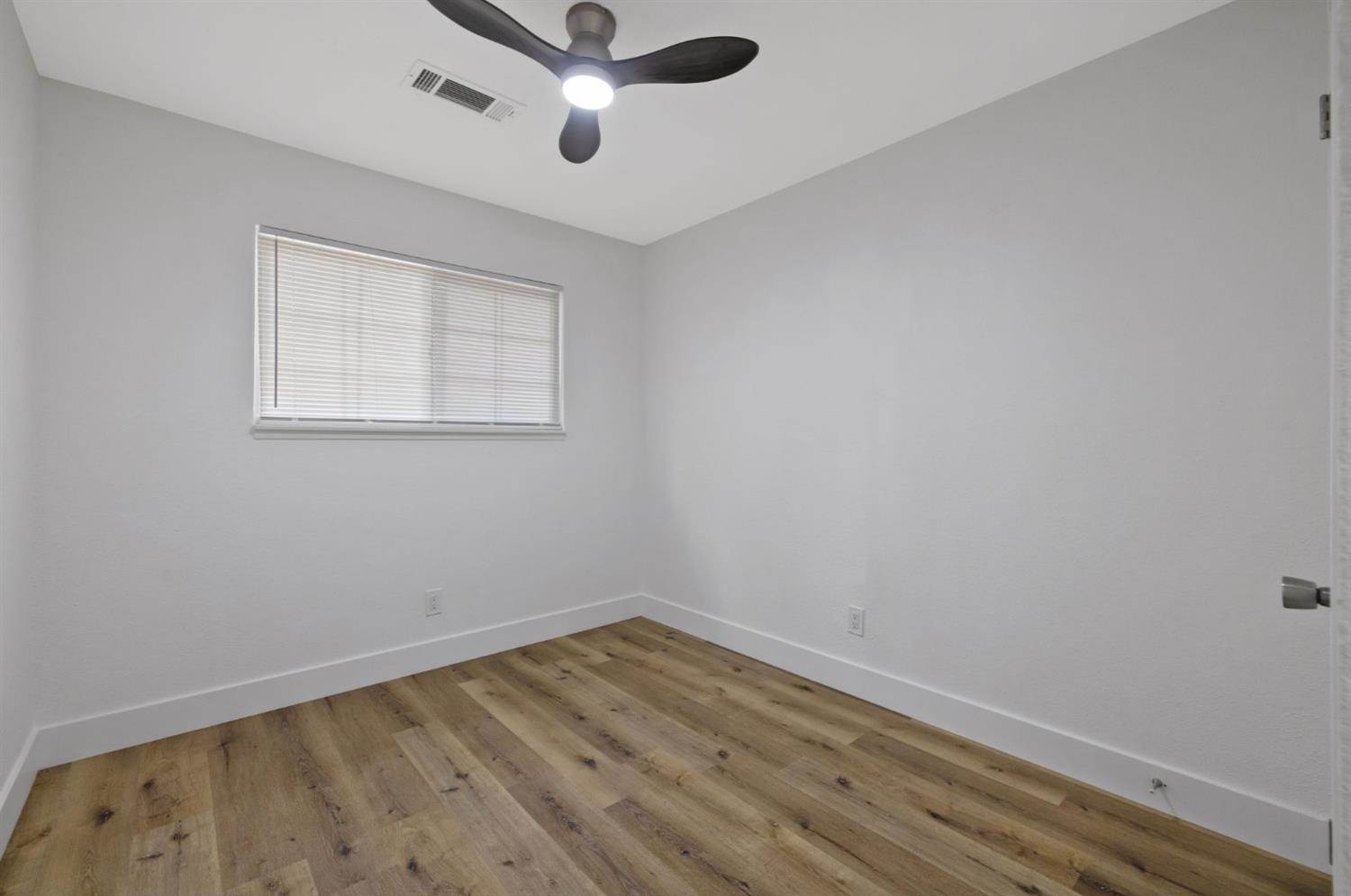 4222 West Victor Avenue, Visalia, CA 93277