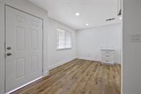 4222 West Victor Avenue, Visalia, CA 93277