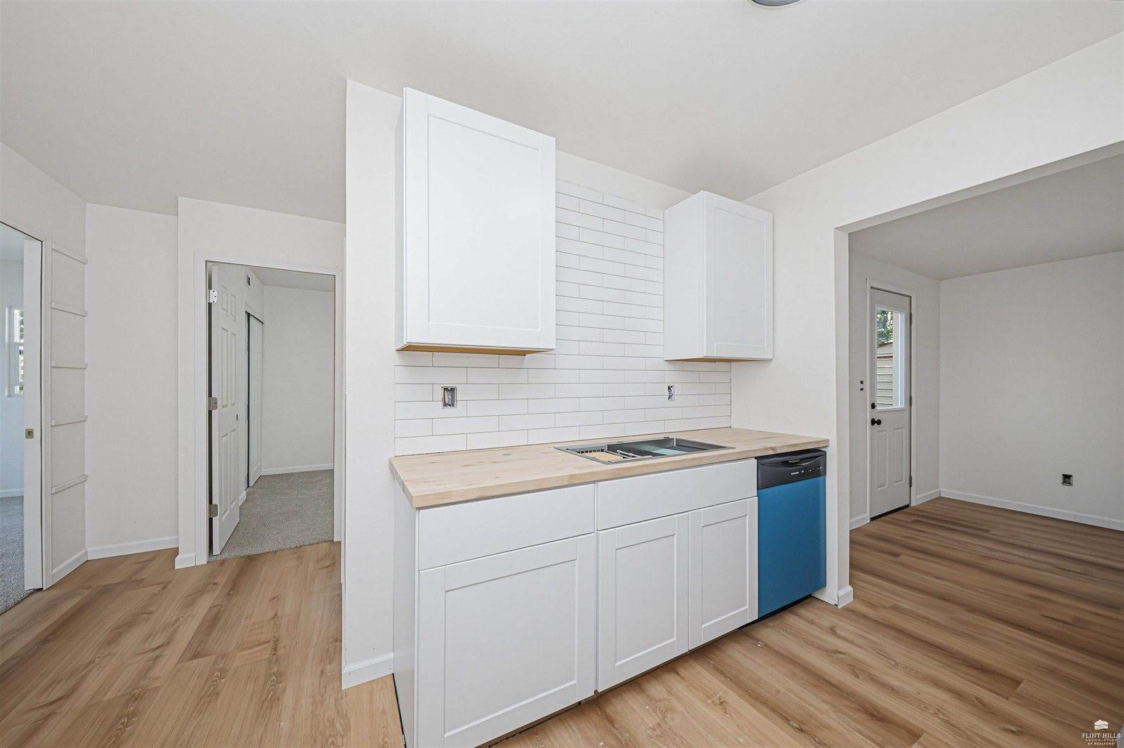 212 East 17th Street, Junction City, KS 66441