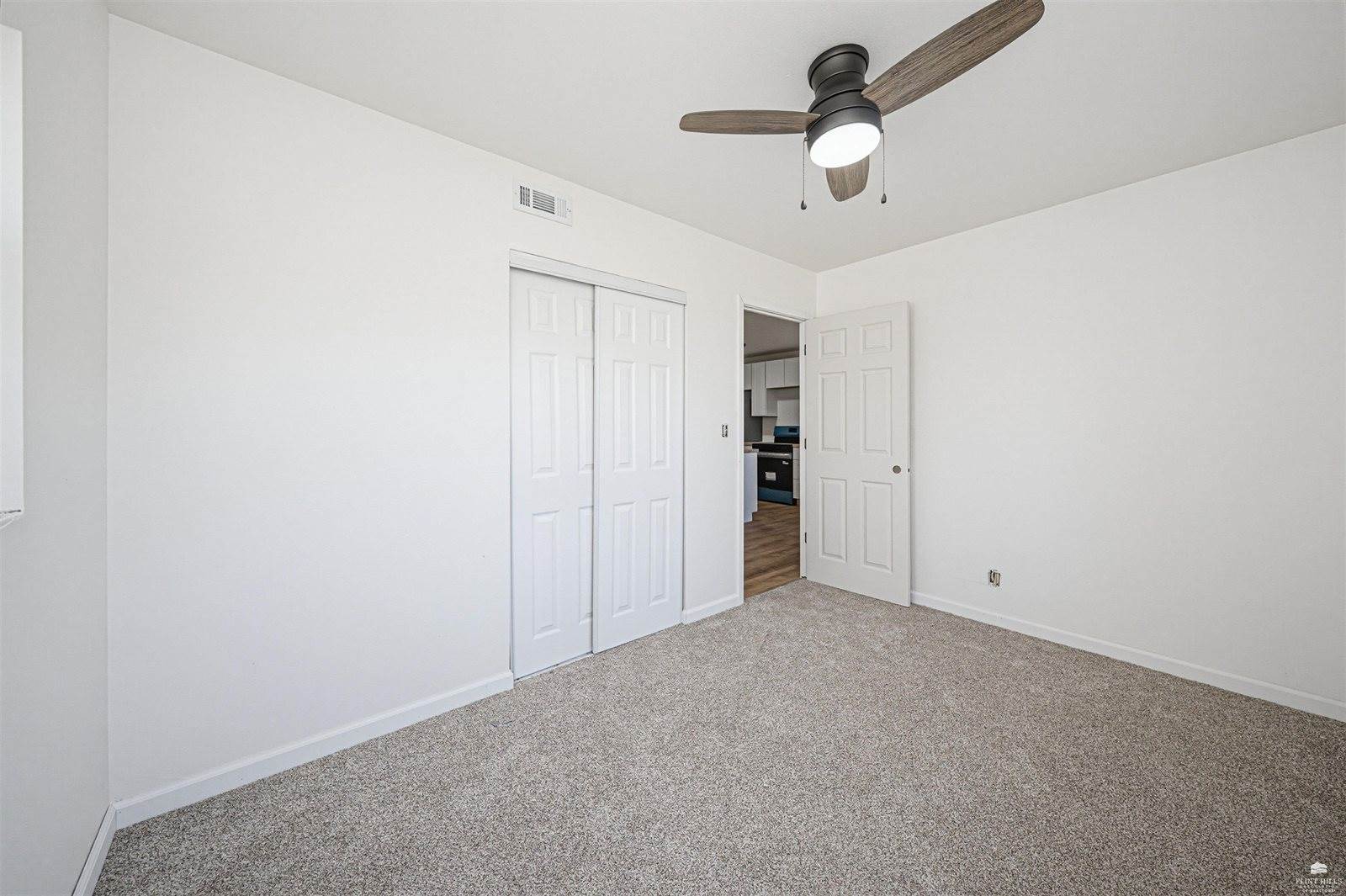 212 East 17th Street, Junction City, KS 66441