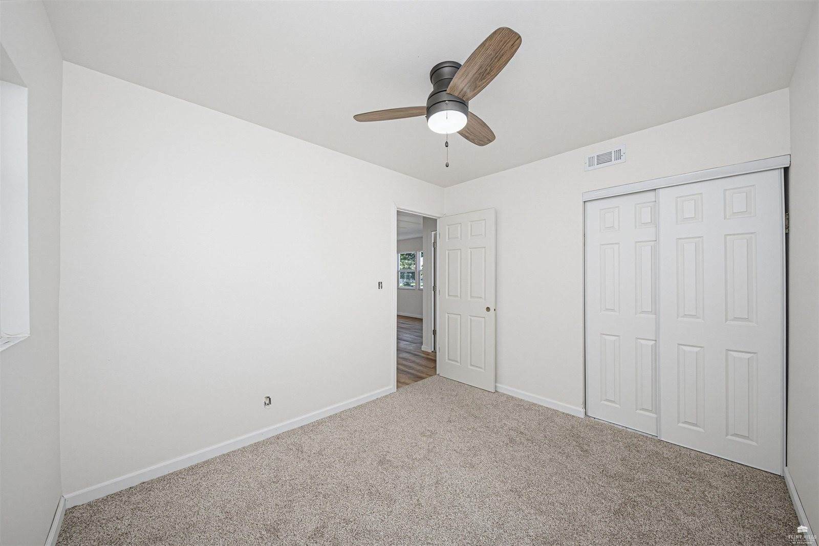 212 East 17th Street, Junction City, KS 66441