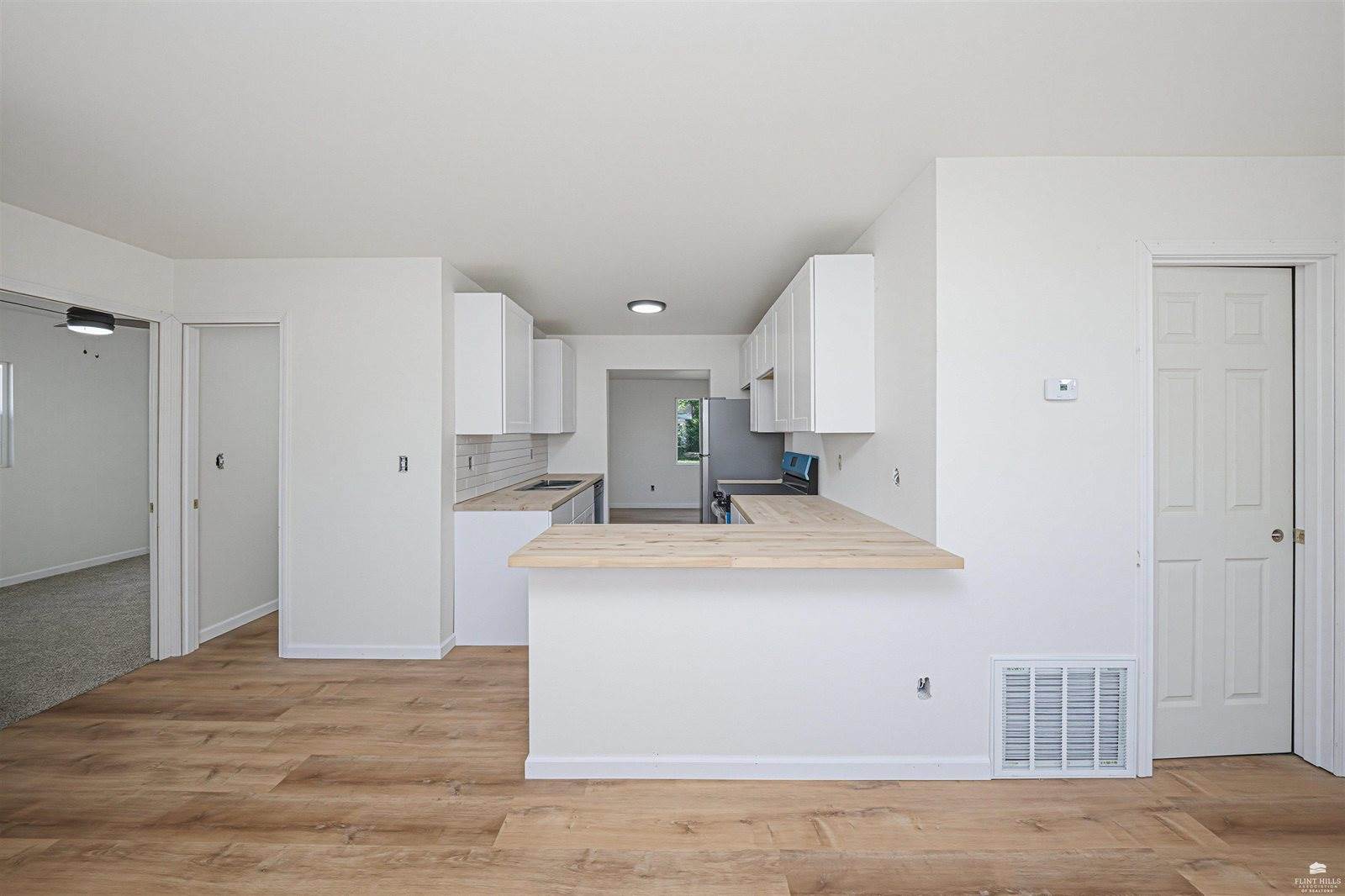 212 East 17th Street, Junction City, KS 66441