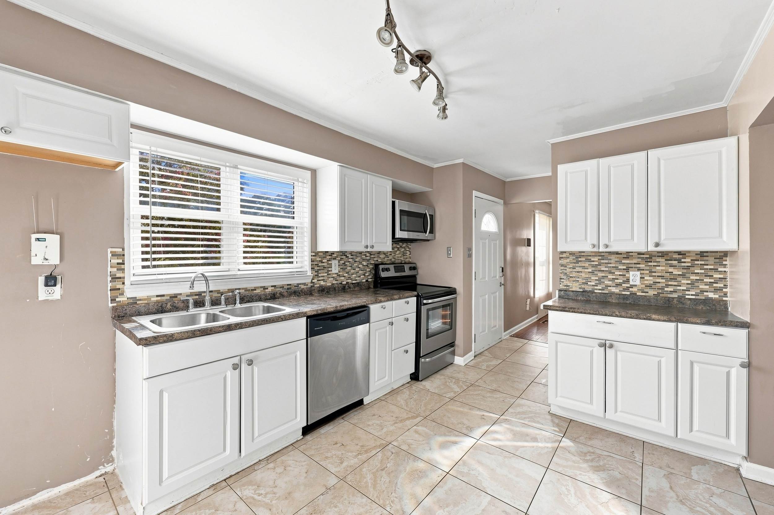 1245 Great Bridge Blvd., Chesapeake, VA 23320