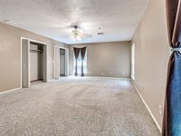 2705 Morning Glory Drive, Norman, OK 73026