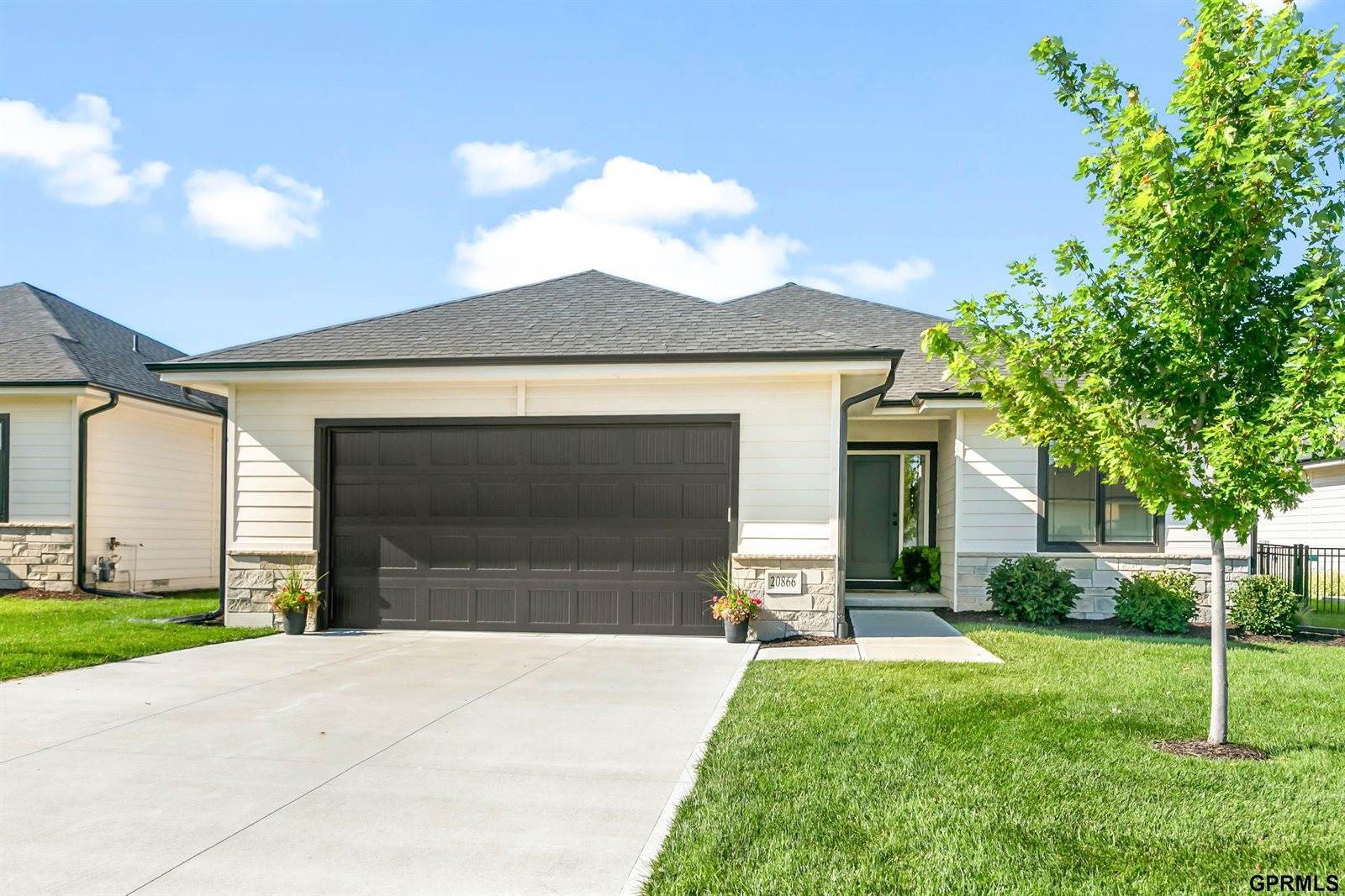 20866 Ellison Avenue, Elkhorn, NE 68022