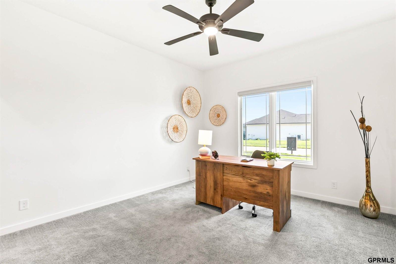 20866 Ellison Avenue, Elkhorn, NE 68022