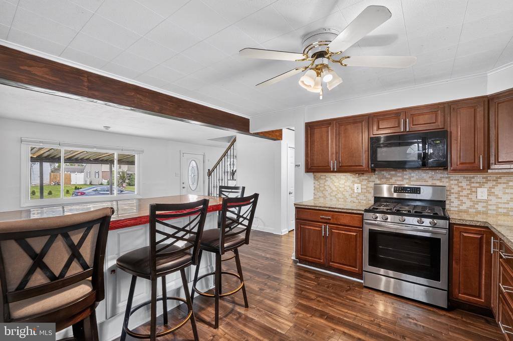 809 Quince Lane, Secane, PA 19018
