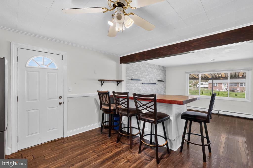 809 Quince Lane, Secane, PA 19018