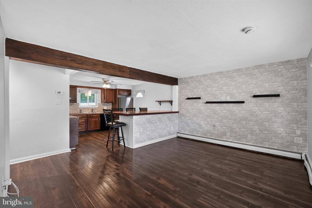 809 Quince Lane, Secane, PA 19018