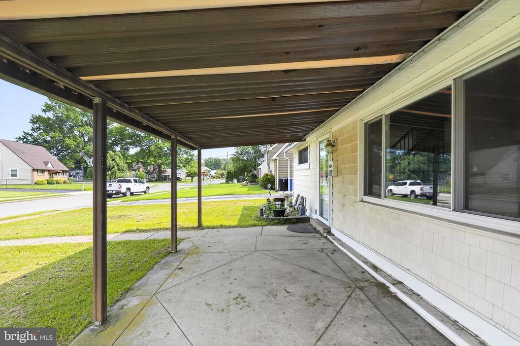 809 Quince Lane, Secane, PA 19018