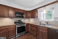809 Quince Lane, Secane, PA 19018