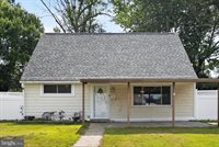 809 Quince Lane, Secane, PA 19018