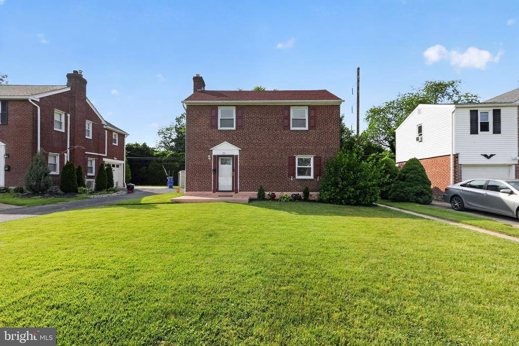 213 Priscilla Lane, Aldan, PA 19018