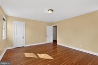 213 Priscilla Lane, Aldan, PA 19018