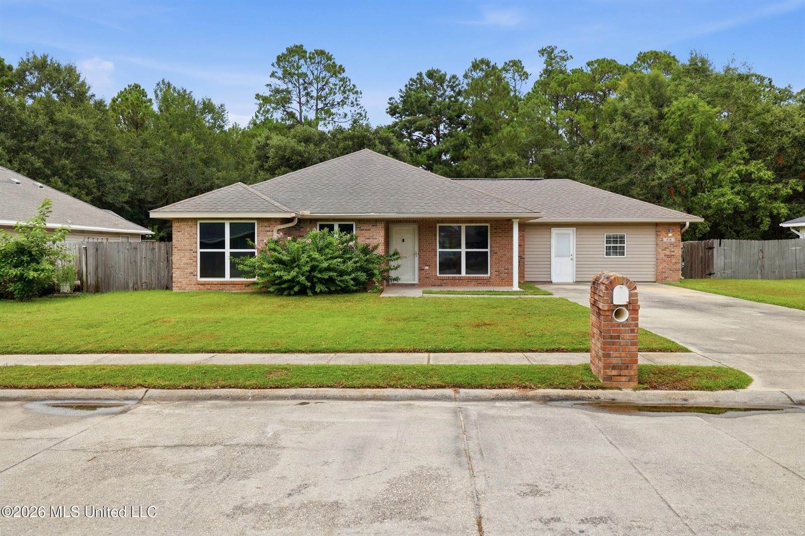 316 Woodcrest Drive, Long Beach, MS 39560