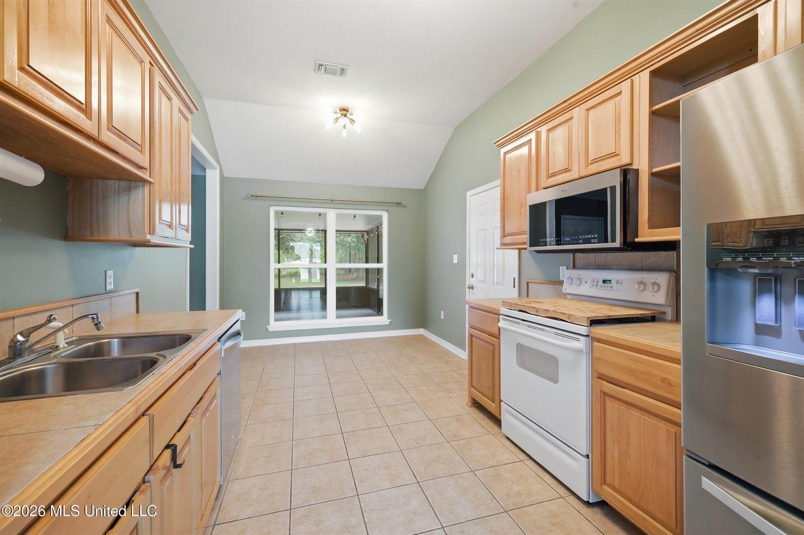 316 Woodcrest Drive, Long Beach, MS 39560