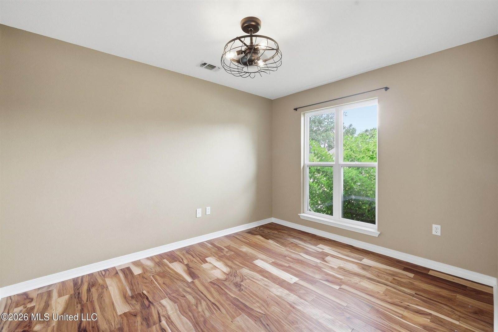 316 Woodcrest Drive, Long Beach, MS 39560