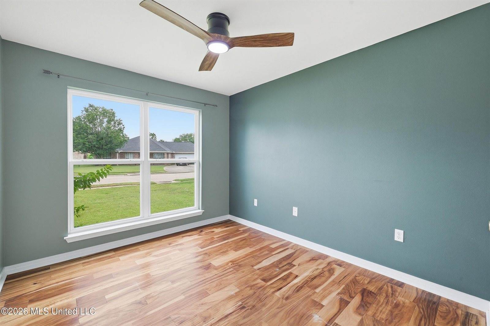 316 Woodcrest Drive, Long Beach, MS 39560