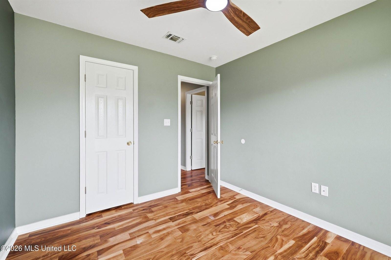316 Woodcrest Drive, Long Beach, MS 39560