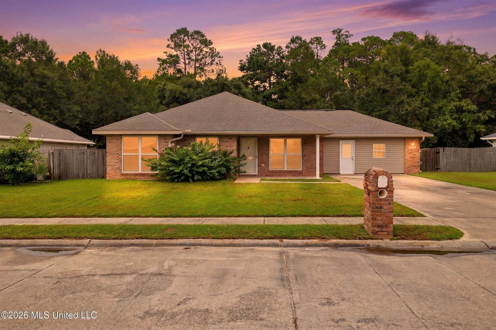 316 Woodcrest Drive, Long Beach, MS 39560