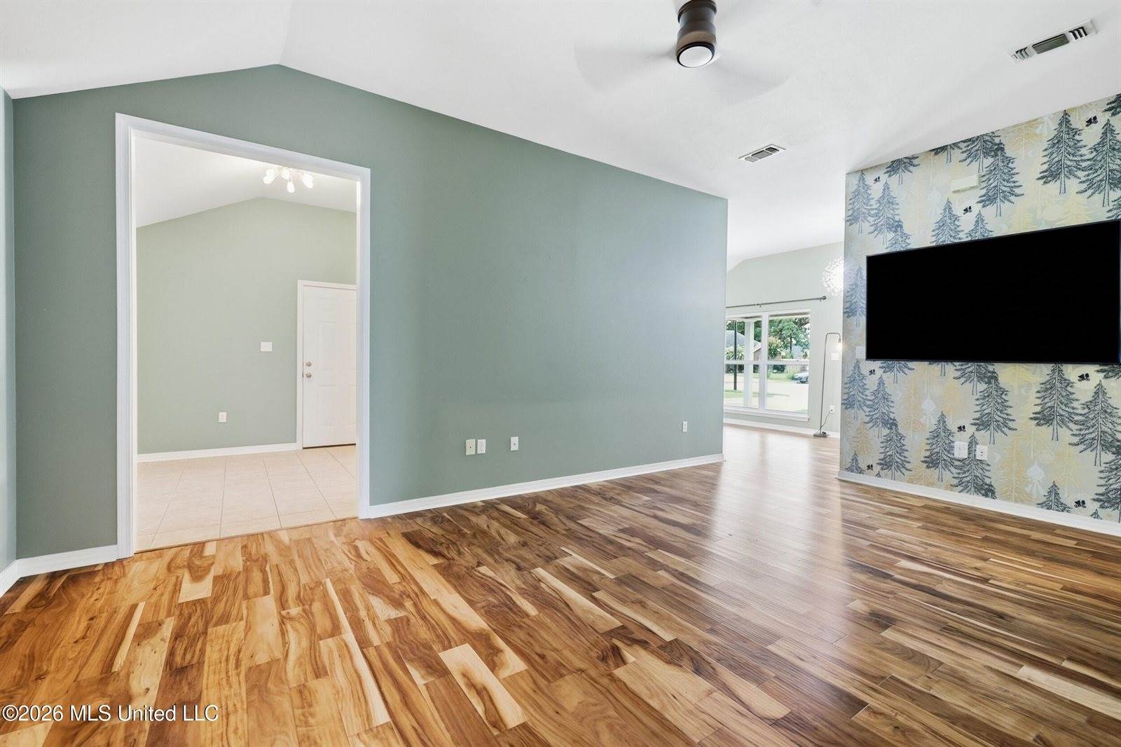 316 Woodcrest Drive, Long Beach, MS 39560