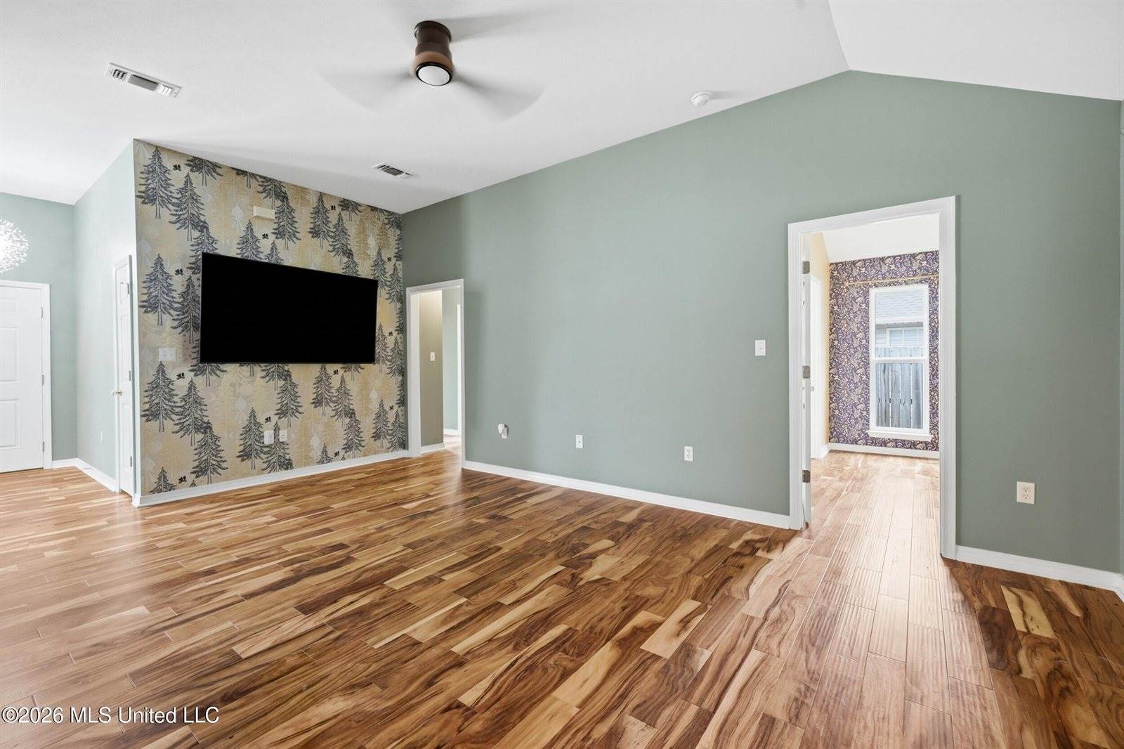 316 Woodcrest Drive, Long Beach, MS 39560