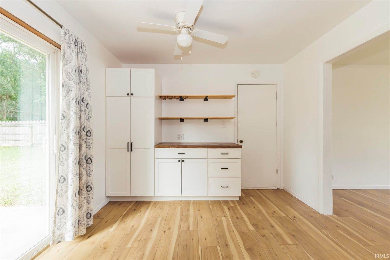 1709 W Glenn Ellyn Drive, Muncie, IN 47304
