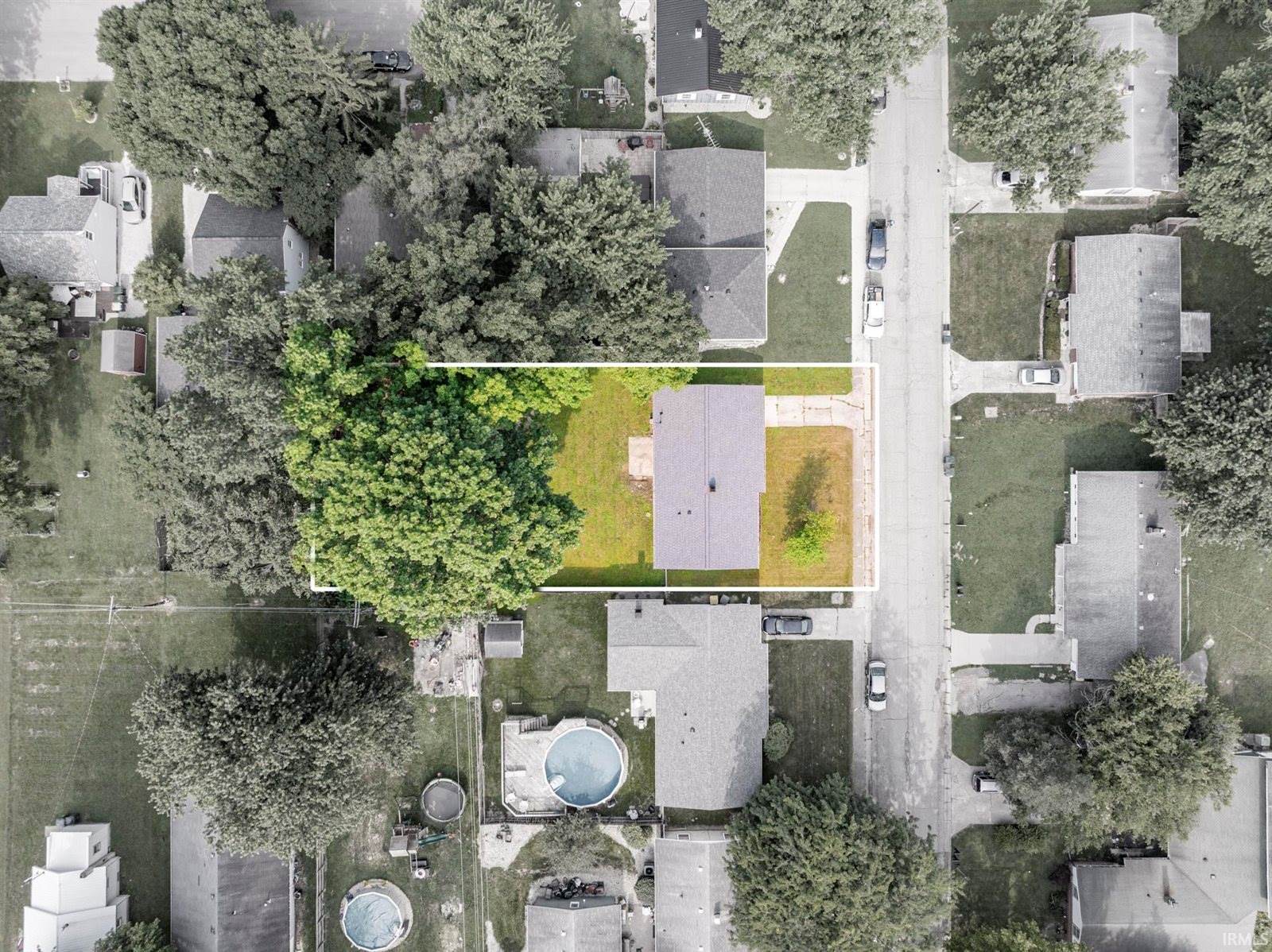 1709 W Glenn Ellyn Drive, Muncie, IN 47304