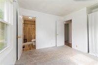 1709 W Glenn Ellyn Drive, Muncie, IN 47304