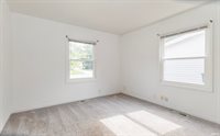 1709 W Glenn Ellyn Drive, Muncie, IN 47304