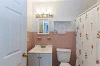 1709 W Glenn Ellyn Drive, Muncie, IN 47304