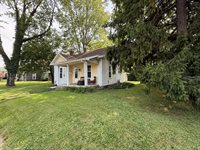 2411 S Broadway, Yorktown, IN 47396