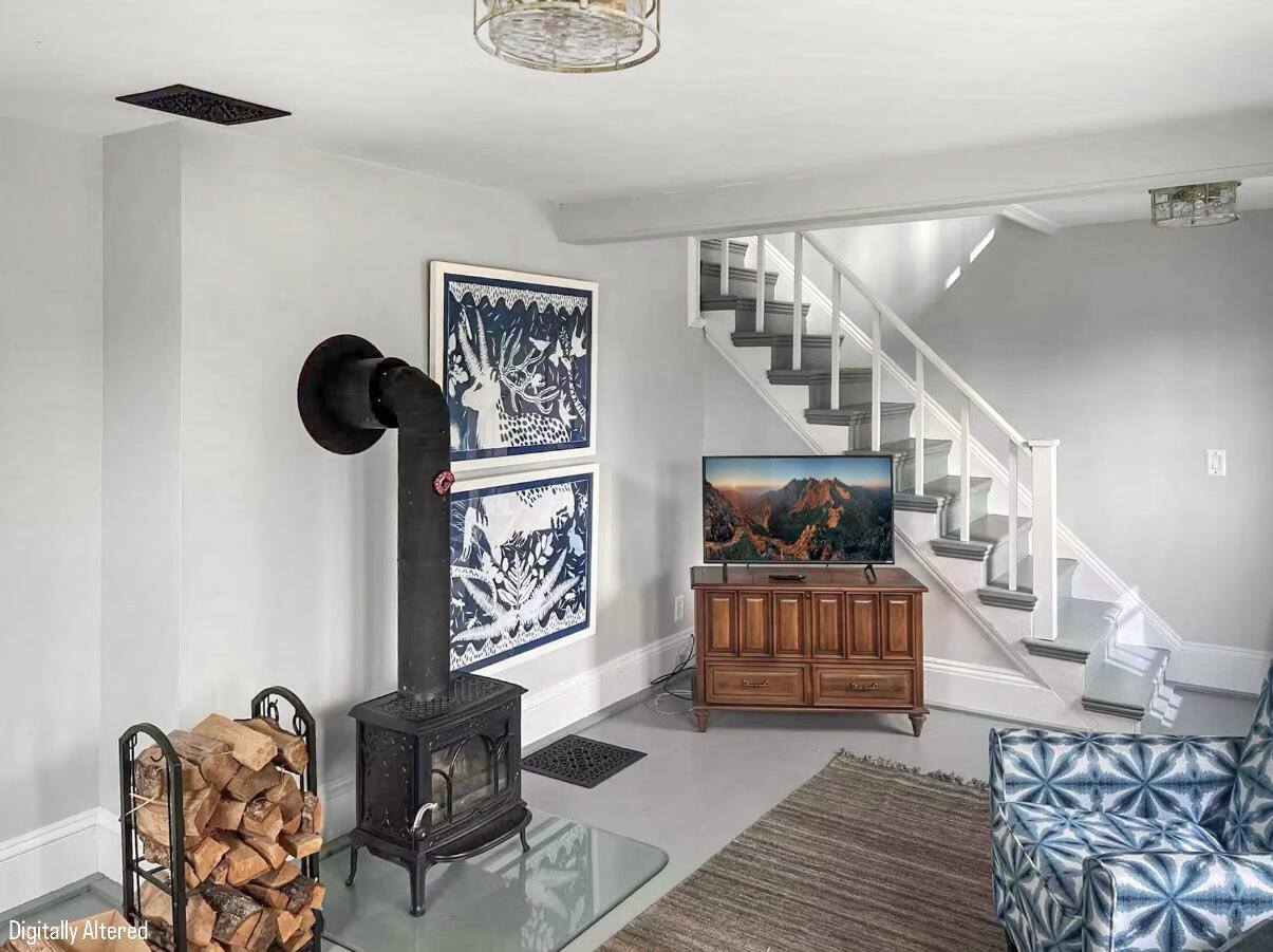 237 Harbor Road, Swans Island, ME 04685