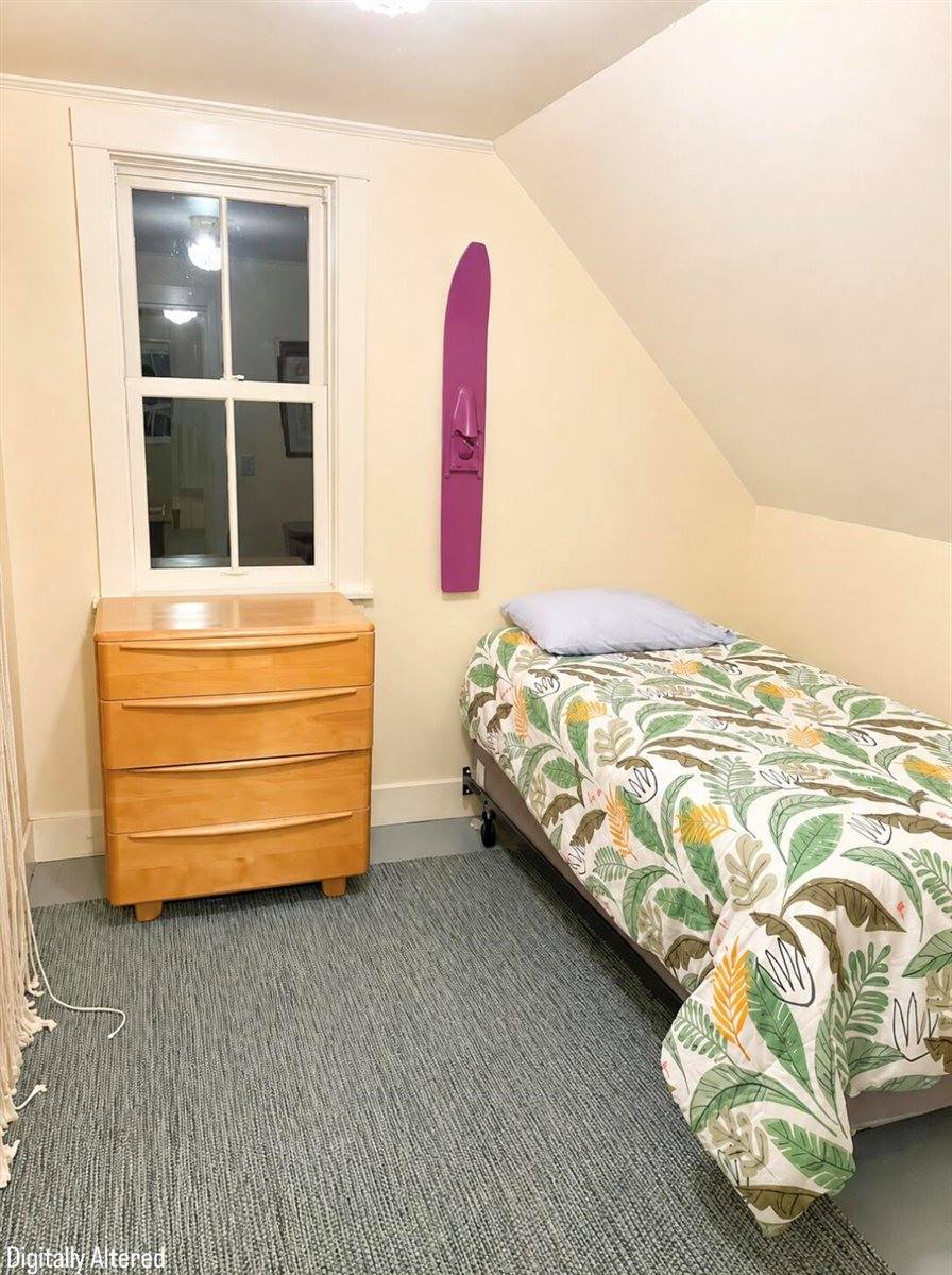 237 Harbor Road, Swans Island, ME 04685