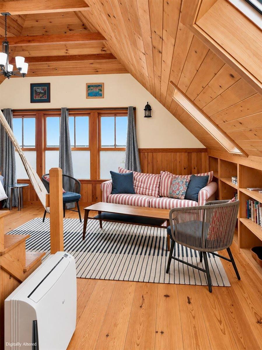 237 Harbor Road, Swans Island, ME 04685