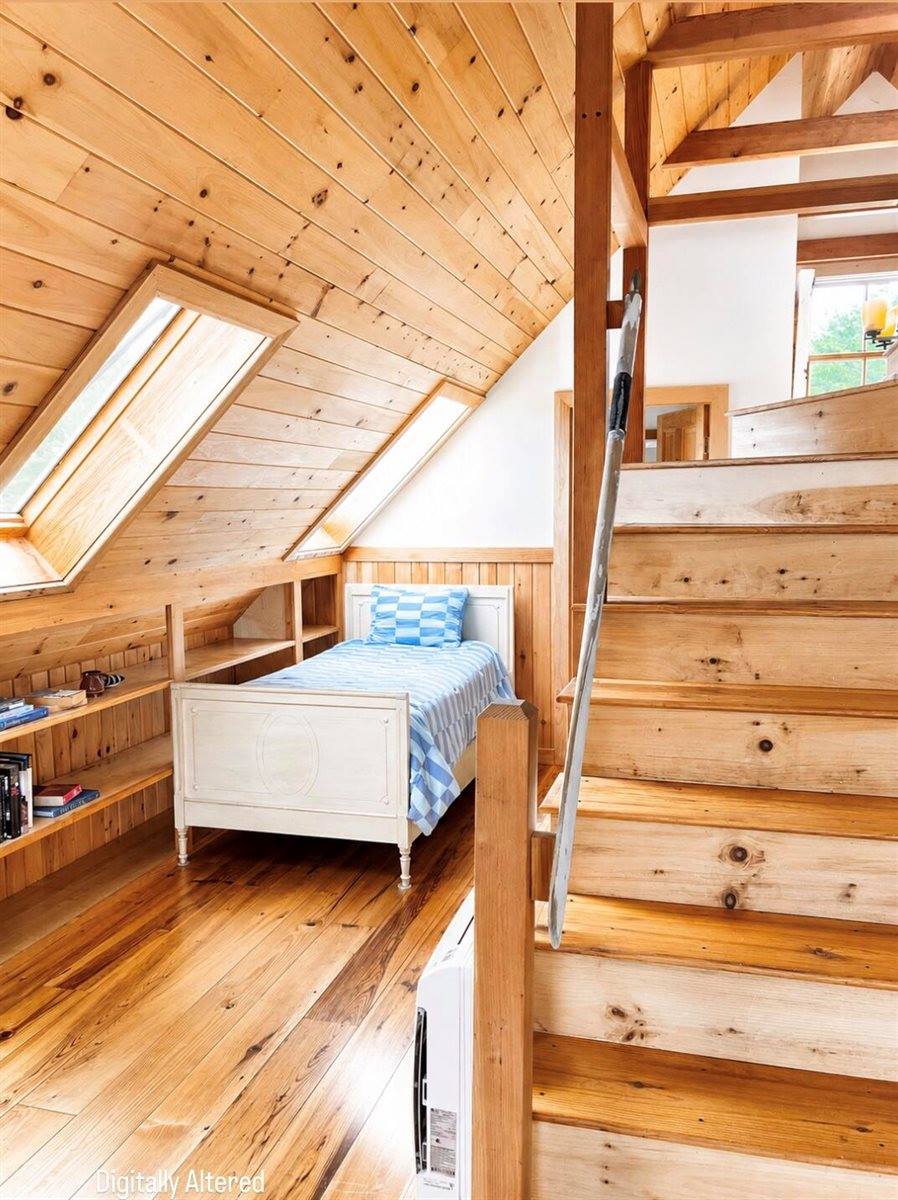 237 Harbor Road, Swans Island, ME 04685