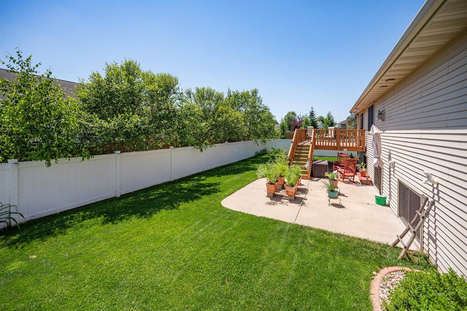 752 Killarny Trail, De Pere, WI 54115