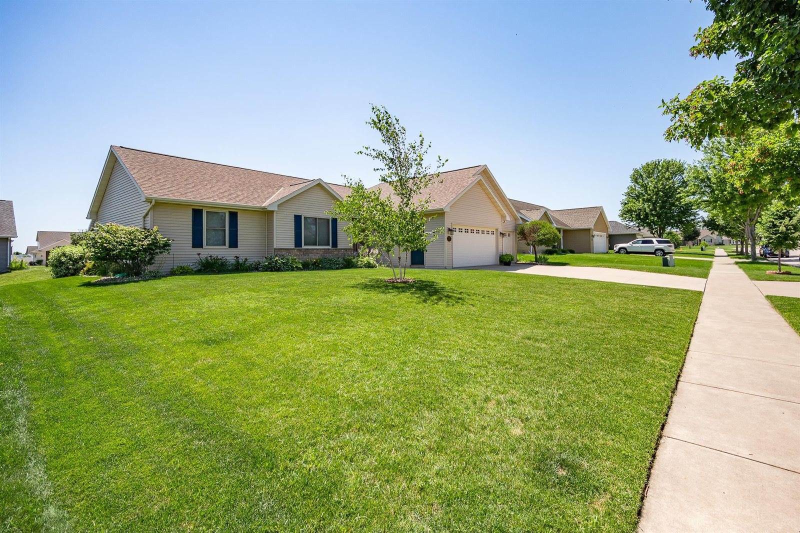 752 Killarny Trail, De Pere, WI 54115