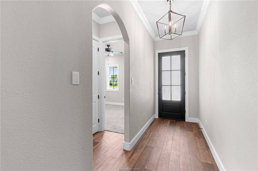 1931 Spanish Moss Drive, College Station, TX 77845