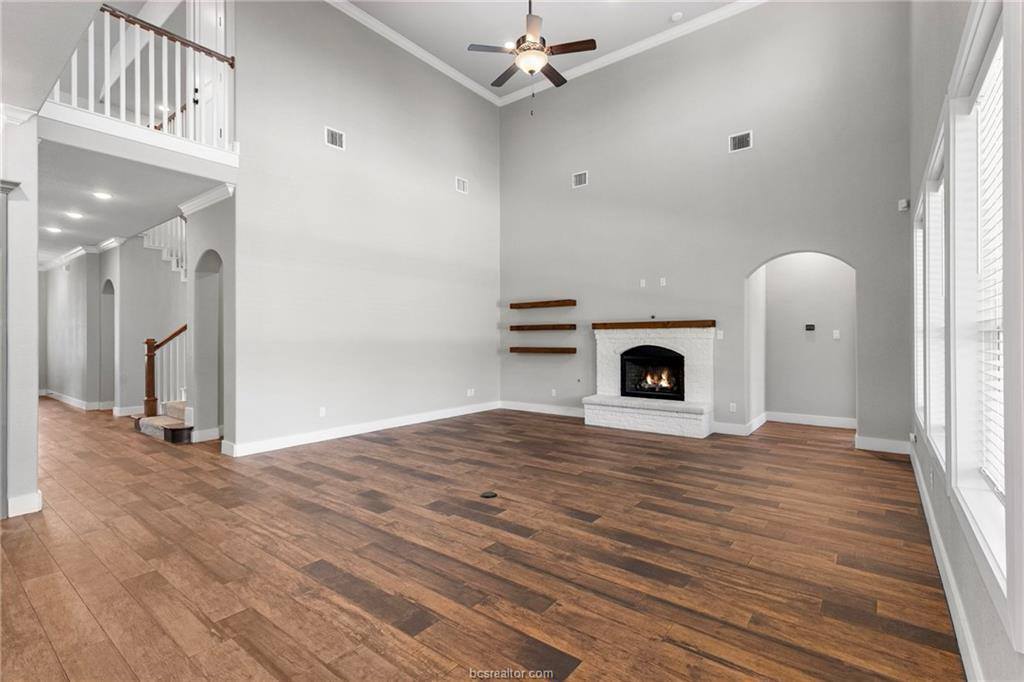 1931 Spanish Moss Drive, College Station, TX 77845