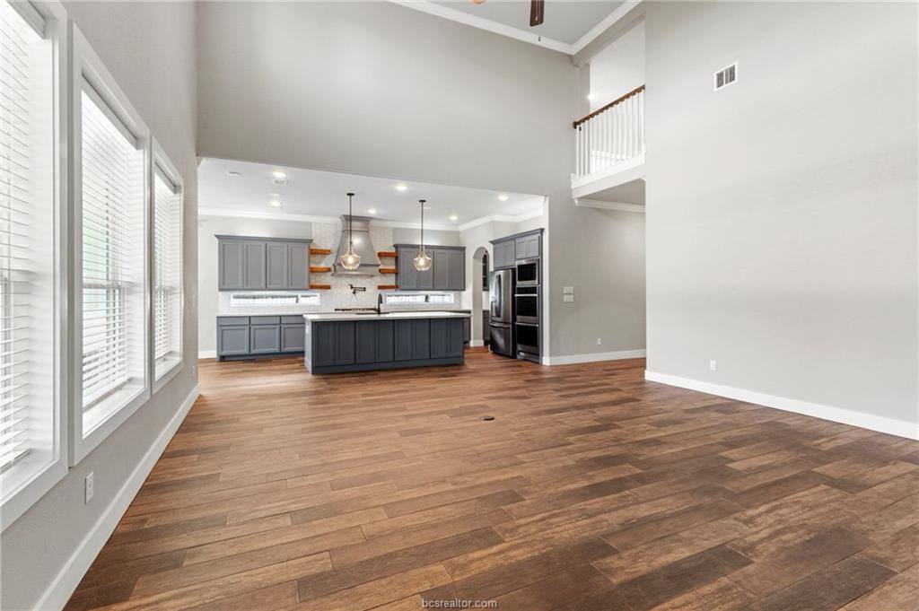 1931 Spanish Moss Drive, College Station, TX 77845