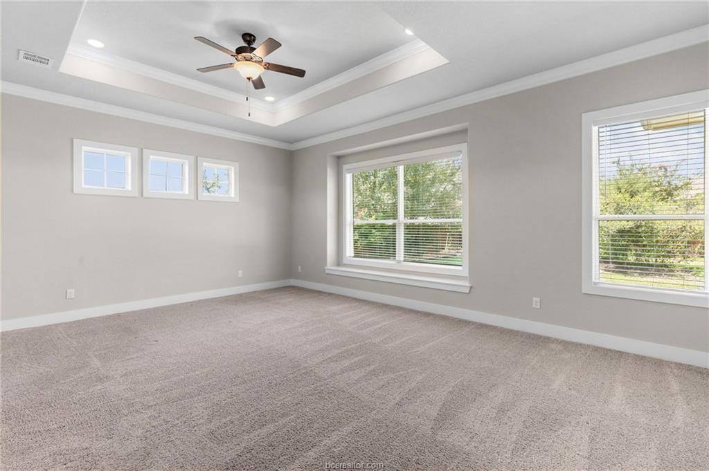 1931 Spanish Moss Drive, College Station, TX 77845