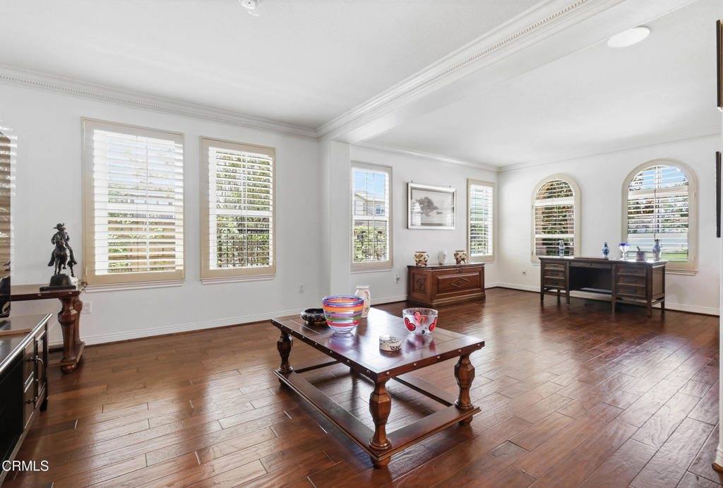 1104 Turtle Creek Lane, Thousand Oaks, CA 91320