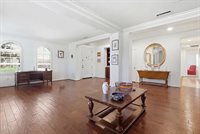 1104 Turtle Creek Lane, Thousand Oaks, CA 91320